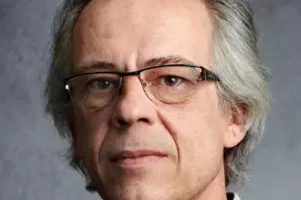 Formand for de 5 udenlandske forskere til "second opinion" rapporten